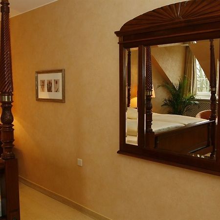 Ententurm - Hotel Und Eventlocation Steinhagen  Dış mekan fotoğraf