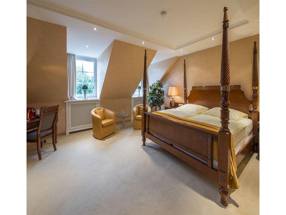 Ententurm - Hotel Und Eventlocation Steinhagen  Dış mekan fotoğraf