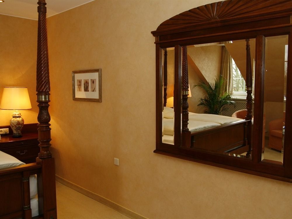 Ententurm - Hotel Und Eventlocation Steinhagen  Dış mekan fotoğraf