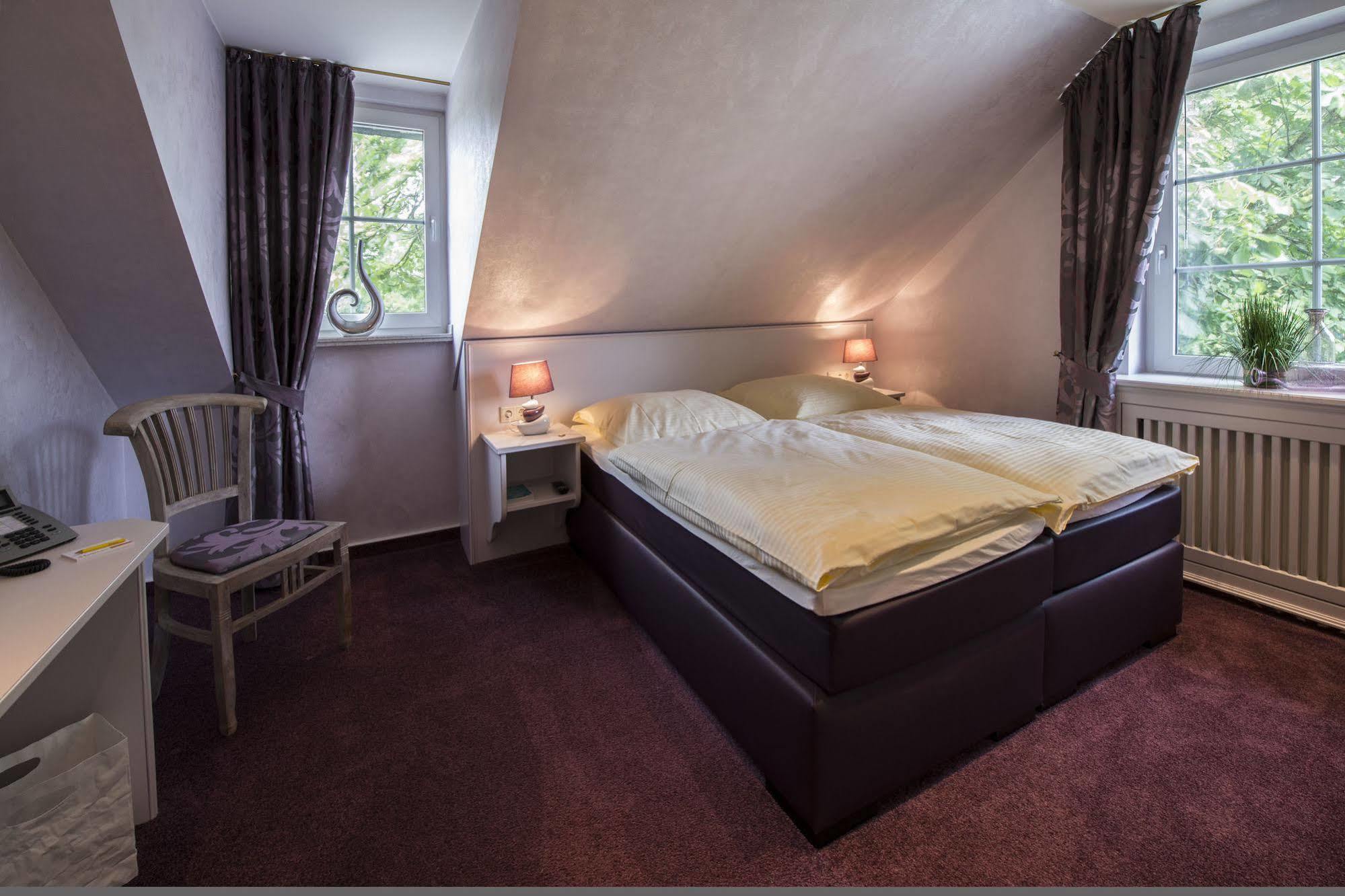 Ententurm - Hotel Und Eventlocation Steinhagen  Dış mekan fotoğraf